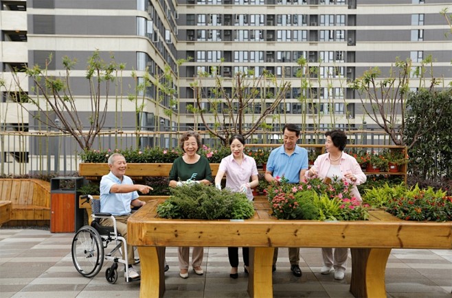 重庆龙湖颐年公寓康复花园 Longfor Yinian Apartment Rehabilitation Garden / GVL 怡境国际 ...
