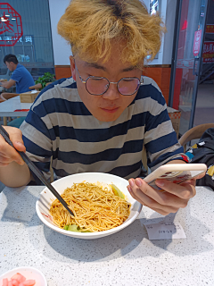 月下小剑仙ye采集到终究猎手