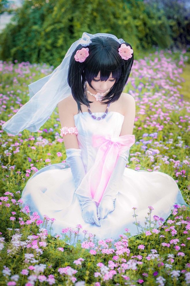 茶叶小果的cosplay正片lovelive伴娘妮可半次元acg同好社群