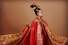 奇琦大人采集到盘子女人坊