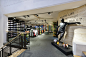 Klöpping 运动专卖店 by Konrad Knoblauch, Jessen – Germany
西野设计培训官方微博地址：http://weibo.com/HEREdesigntraining  
专卖店设计官方QQ交流群：33393224
#时尚大牌# #服装店设计# #室内设计# #设计# #运动服饰专卖店设计# #运动风格专卖店# #运动# #陈列展示#