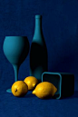 Love decorating centerpieces with fruit. These lemons would make your tables pop!