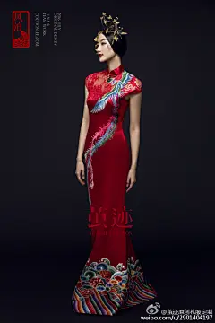 置顶 #我真的想结婚了#桃花妙，朱颜俏，凤冠霞帔鸳鸯袄。静待郎君牵马来，喜上眉梢。每一个待嫁的姑娘都值得拥有一套属于你自己的凤冠霞帔！