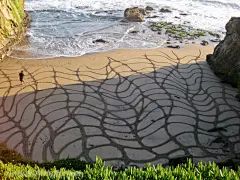 Amador海滩上的绘画 | 想象家 如果停止想象,生活将失去趣味。