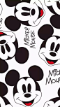 Mickey Mouse …                                                                                                                                                                                 Más