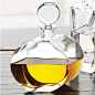 Global Views Round Glass Decanter-Offset Shape@北坤人素材