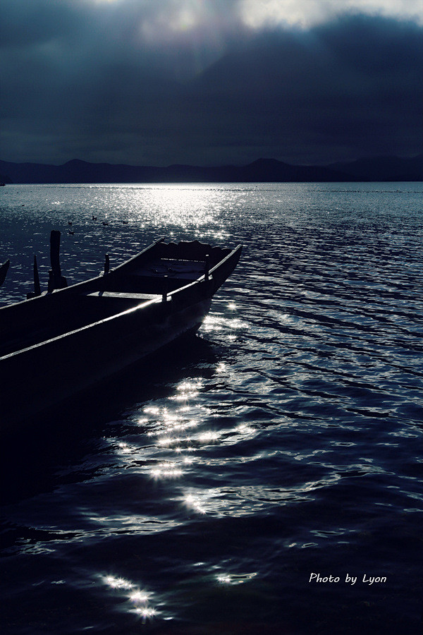 红颜住从凉木转采于2016-06-15 00:00:19木舟一