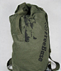 自由基地时尚男包户外野营登山包桶包双肩背包帆布包大包包旅游包-淘宝网