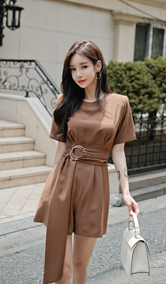 爬墙de老蜗牛采集到孙允珠（손윤주）