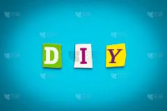 文字- D I Y -从彩色字母在蓝色背景。横幅上的一个字。消息在海报上。缩写- Do It You
