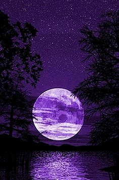 今夜，我把思念的祝福，系在月亮的最顶端…