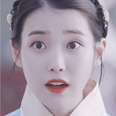 可乐乐勒采集到女生头像