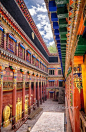 Bakong Monastery in Tibet