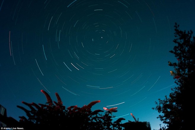 英仙座流星雨光临地球：7年间最壮观一次 ...