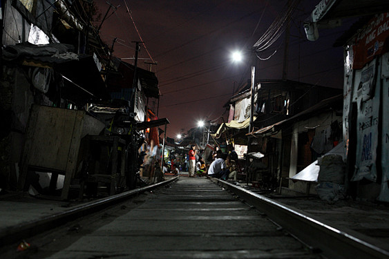 纪实摄影:贫民窟里的百万光亮