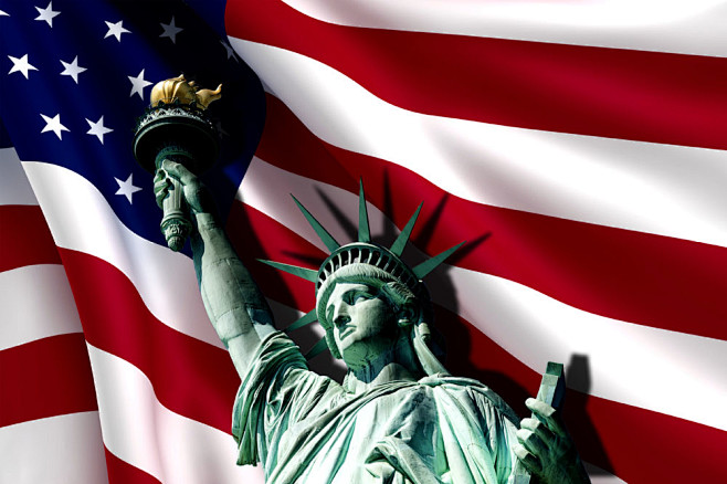 美国国旗与自由女神像图片