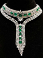 a481bbaa256e1d4d87e4131f3b4bf08f--luxury-jewelry-emerald-diamond