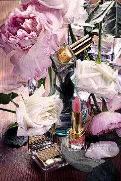 【图】花漾与花语，全新雅诗兰黛 (Estee Lauder) 琉光炫色席卷秋冬！_第2页_雅诗兰黛_海报时尚网