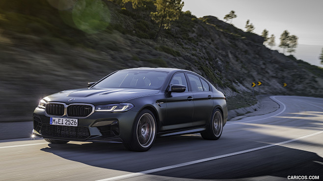 2022 BMW M5 CS