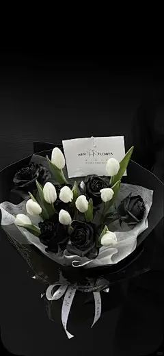 黑色系鲜花壁纸 - 小红书