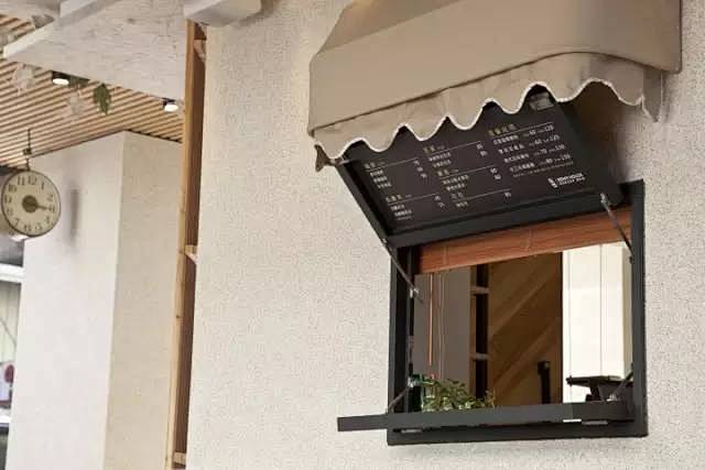 四家面包烘焙店的视觉设计