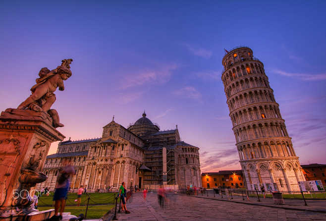 Piazza dei miracoli,...