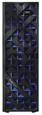 IBM大型机柜——切面拼接，科技感十足。