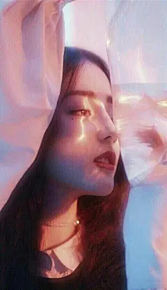 来一组我女神热巴小姐姐的壁纸原图  有表白的吗？ 右下角点起来 ​​​​