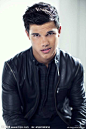 Taylor Lautner 狼人
