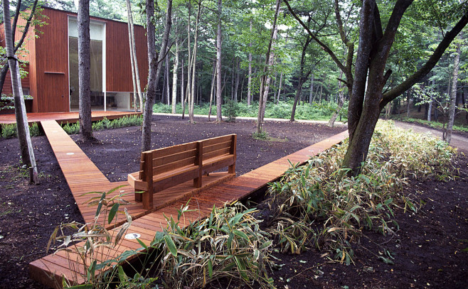 Works / 軽井沢藤井邸庭園 - オ...