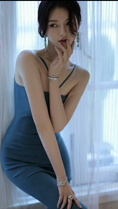 MTcool采集到女装