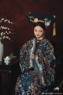 羽笙婕娴采集到服饰