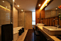 欧美风格跃层四室两厅卫生间洗漱台装修效果图