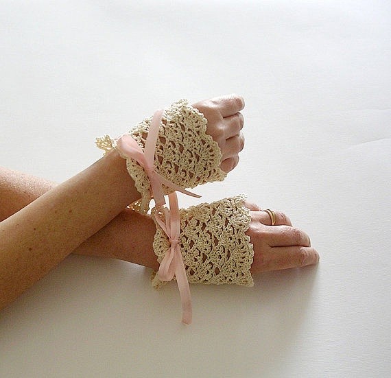 Cream Lace Cuffs  Br...