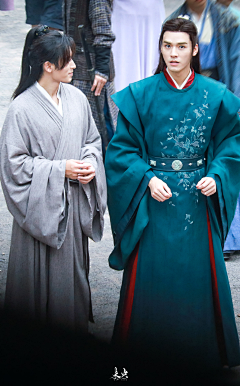 差生文具多333采集到龚藏张❤