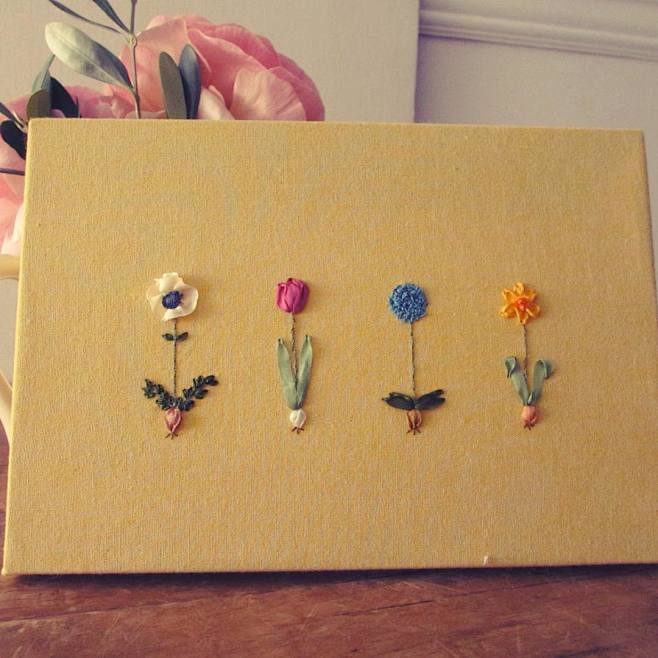 Miniature flowers 花時...