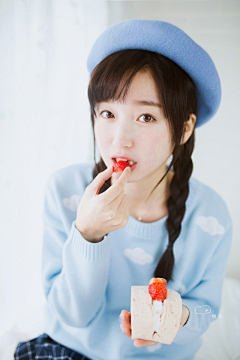 用阳光勾勒出我幸福的微笑采集到美女