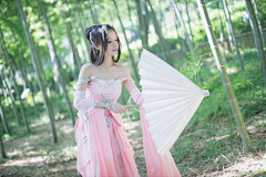 撩妹欧巴石一更采集到古风服饰