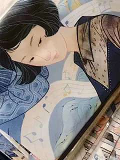 #灵感的诞生# 新丝巾做好啦！100%桑蚕丝，手工卷边，70*70cm方巾大家最喜欢哪一款呢？需要收集意见，欢迎给我留言[米奇比心][米奇比心]感谢李旻插画超话 @微博美学 @潘虎 @韩湛宁 ​​​​