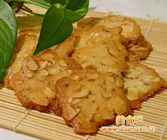 如何做杏仁脆片的做法（多出的蛋白怎么办？）