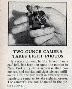 间谍相机老海报