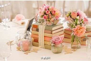 #每日婚礼灵感分享#婚礼创意元素——书，...