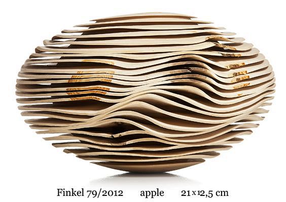 no 79/2012, apple, 2...
