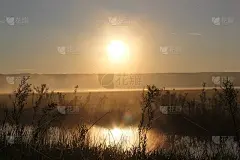 沿着曲佩尔河，安德烈·劳伦斯C1020377