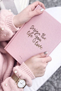 watch for her | gift idea | christmas | pink notebook | design the life you love | pink knit | Campina Mesh by Kapten & Son | picture by lara_ira