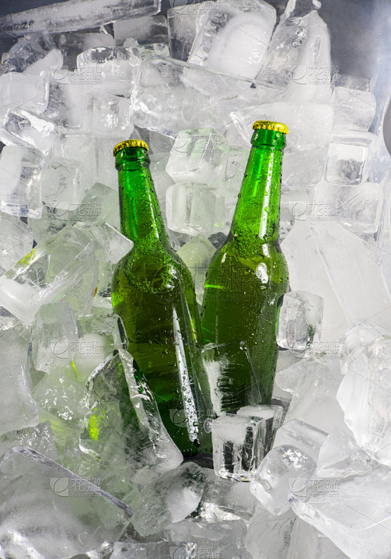 冰块,啤酒瓶,啤酒杯,饮料,寒冷,垂直画...