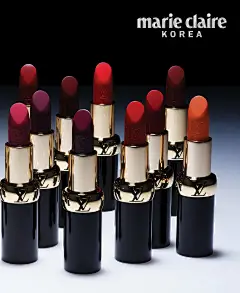 Photo by marie claire korea 마리끌레르 on September 12, 2025. 可能是包含下列内容的图片：一人或多人、化妆、口红、化妆品和上面的文字是“marie marieclaire claire KOREA”.