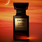 Photo by TOM FORD BEAUTY on April 20, 2023. May be an image of fragrance, perfume and text that says 'TOM F TUSO LEAT'.