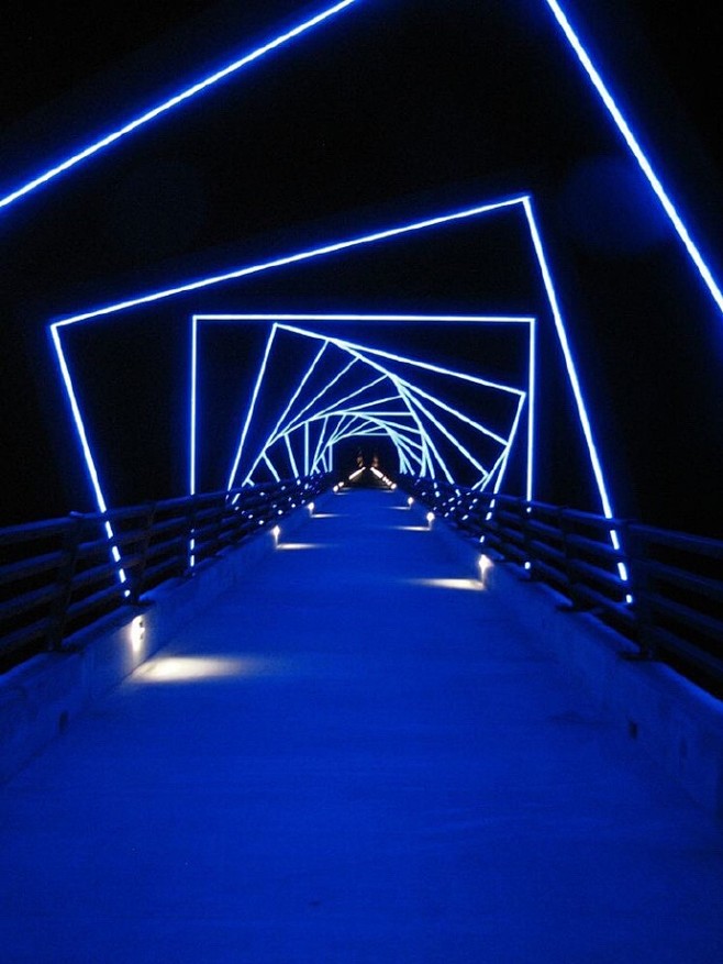 光的隧道
