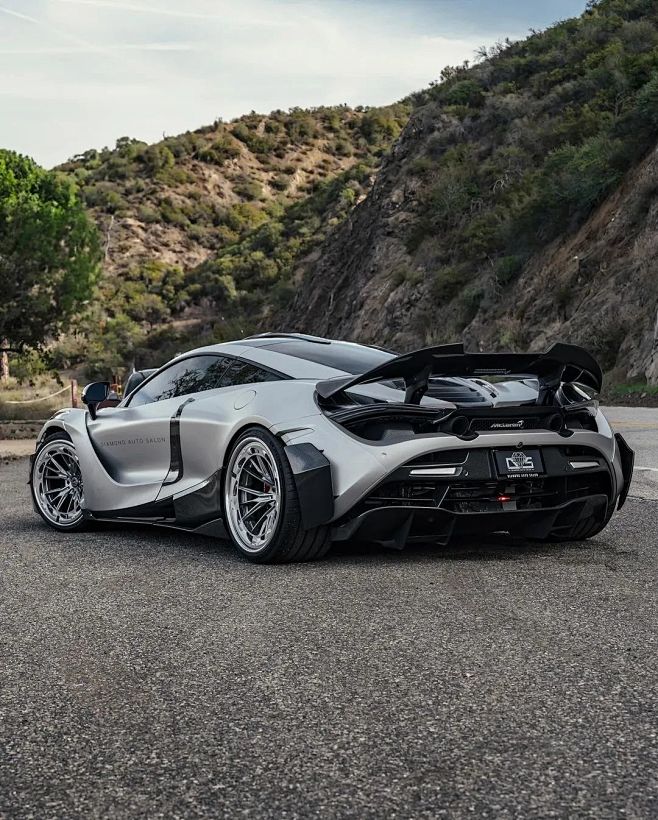 迈凯伦720S